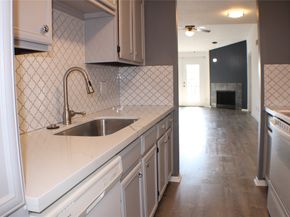 2323 Fairwind Drive 866, Houston TX 77062