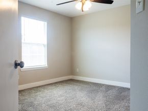 11720 Chanteloup Drive, Houston TX 77047