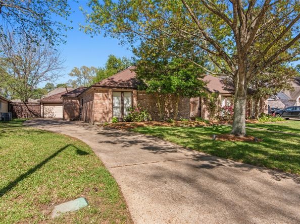11818 Laneview Drive, Houston TX 77070
