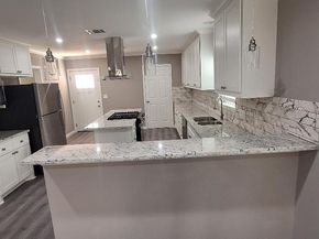 5210 Polk Street, Houston TX 77023