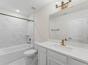 1822 Calabasas Way, Houston TX 77080