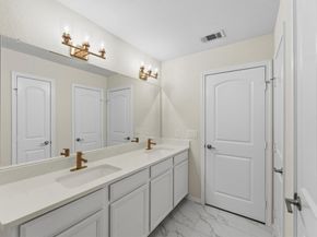 1822 Calabasas Way, Houston TX 77080