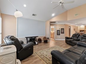 6087 Longmire Trail, Conroe TX 77304