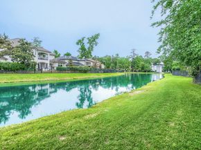 27 Johnathan Landing Ct Court, Spring TX 77389