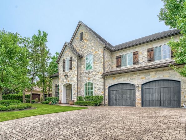 27 Johnathan Landing Ct Court, Spring TX 77389