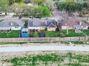 7282 Shady Corners Lane, Houston TX 77040