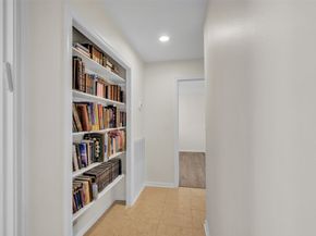 7715 Coachwood Drive, Houston TX 77071