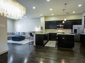 4243 Dickson Street, Houston TX 77007