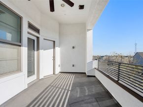 411 T C Jester Boulevard, Houston TX 77007