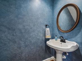 804 Enid Street A, Houston TX 77009