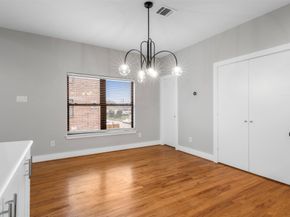 9716 Linkmeadow Lane, Houston TX 77025