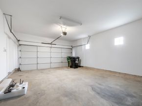 9716 Linkmeadow Lane, Houston TX 77025