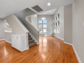 9716 Linkmeadow Lane, Houston TX 77025