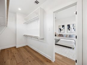 2810 Mills Street, Houston TX 77026