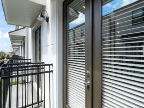 1250 N Post Oak Road A, Houston TX 77055