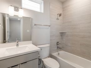 1250 N Post Oak Road A, Houston TX 77055