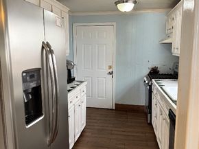 6318 Illinois, Houston TX 77021