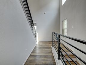 7042 Plum Creek Terrace Lane, Houston TX 77087