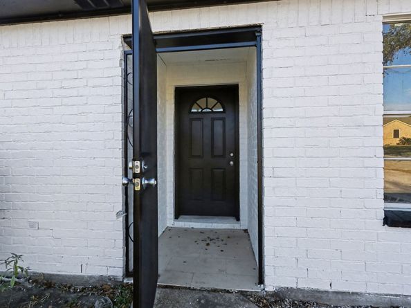 8754 Guinevere Street, Houston TX 77029