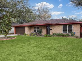 11519 Endicott Lane, Houston TX 77035