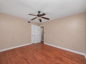 2914 Dragonwick Drive, Houston TX 77045