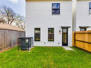 5707 Gano Street, Houston TX 77009