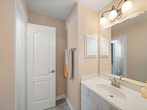 14710 Castle Cove Lane, Houston TX 77044