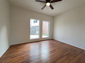 1207 Manor Court, Richmond TX 77406