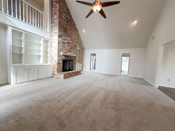 1207 Manor Court, Richmond TX 77406