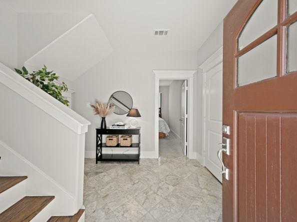 918 W 20th Street, Houston TX 77008