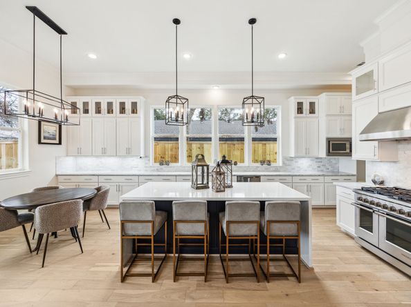 1720 Huge Oaks Street, Houston TX 77055