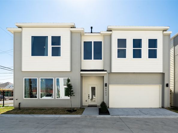 8913 Knoll Branch Dr Drive, Houston TX 77080