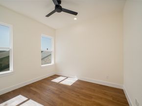 8913 Knoll Branch Dr Drive, Houston TX 77080