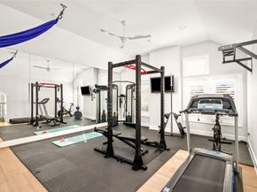 64 S Parkgate Circle, Spring TX 77381