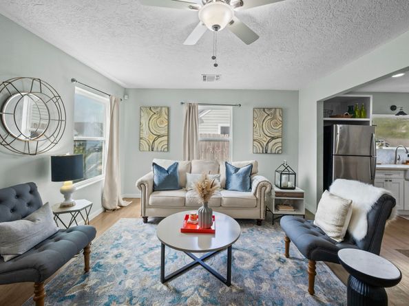 5519 Hillman Street, Houston TX 77023