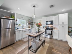 5519 Hillman Street, Houston TX 77023