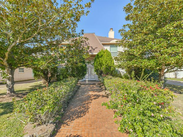 8006 N Circle Drive, Houston TX 77071