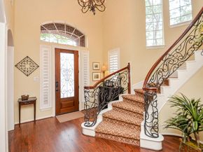 19 Ambleside Crescent Drive, Sugar Land TX 77479