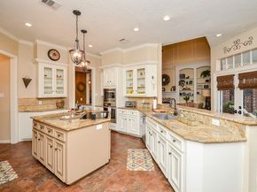 19 Ambleside Crescent Drive, Sugar Land TX 77479