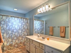 9629 Maribelle Way, Houston TX 77055