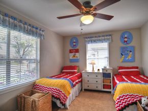 9629 Maribelle Way, Houston TX 77055
