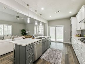 13043 Avery Ridge Lane, Tomball TX 77377