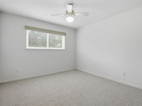 15319 Seahorse Drive, Houston TX 77062