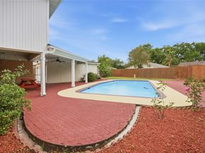 15319 Seahorse Drive, Houston TX 77062