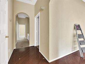 19 S Scarlet Elm Court, The Woodlands TX 77382
