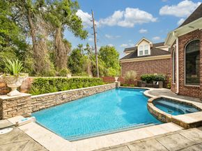 907 Enclave Lake Drive, Houston TX 77077