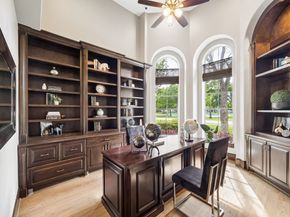 907 Enclave Lake Drive, Houston TX 77077