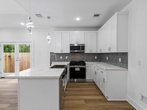 8109 Hamlet Street, Houston TX 77078