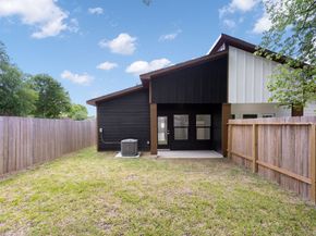 8109 Hamlet Street, Houston TX 77078