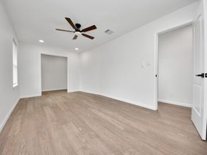 6522 Belarbor Street, Houston TX 77087